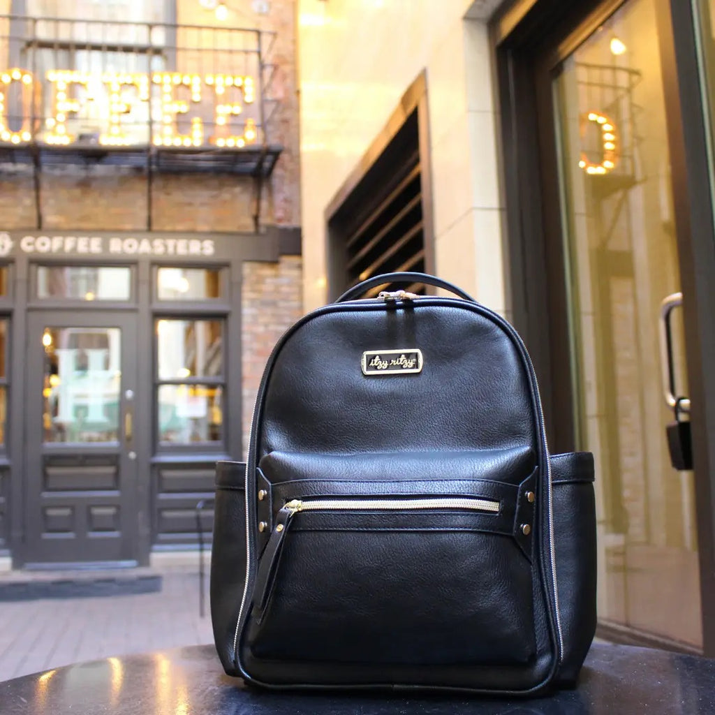 Itzy Ritzy Mini • Black
