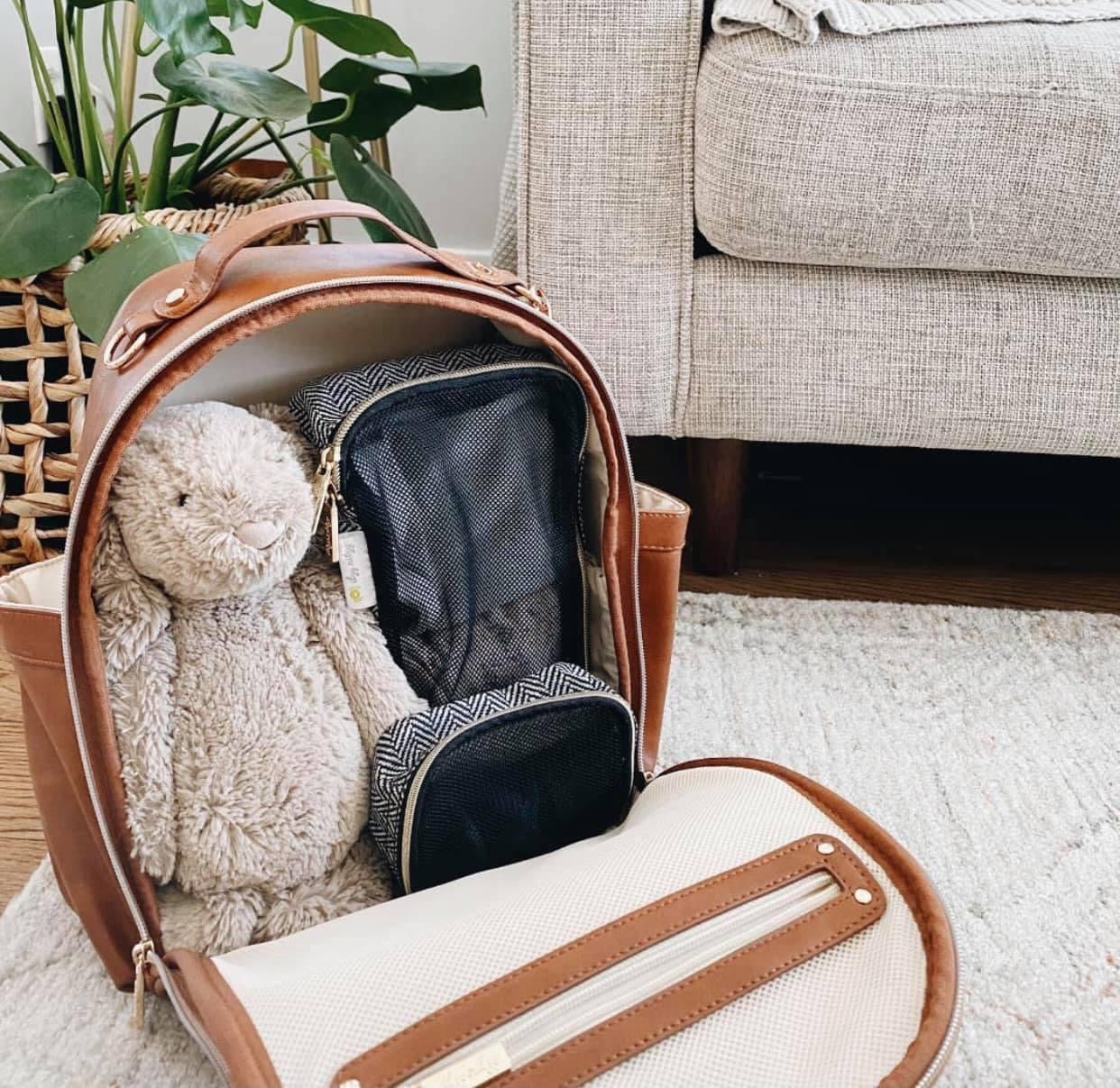 Itzy Ritzy Mini • Coffee & Cream